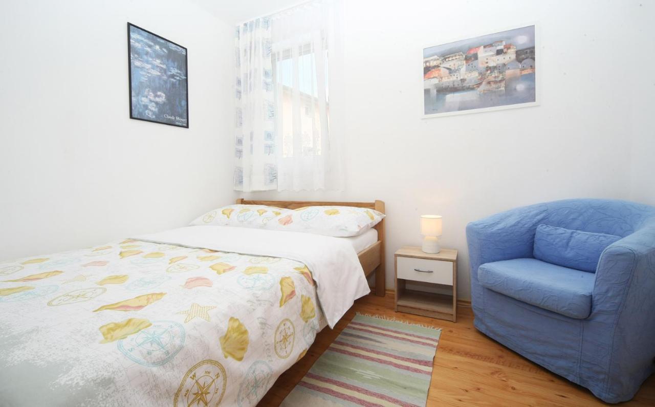 Apartments Mond Gornji Karin Esterno foto